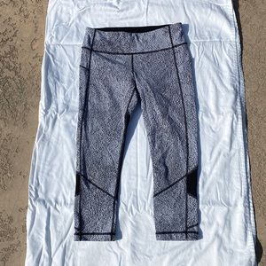 Lululemon capri leggings